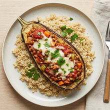 Berenjenas rellenas de lentejas y quinoa